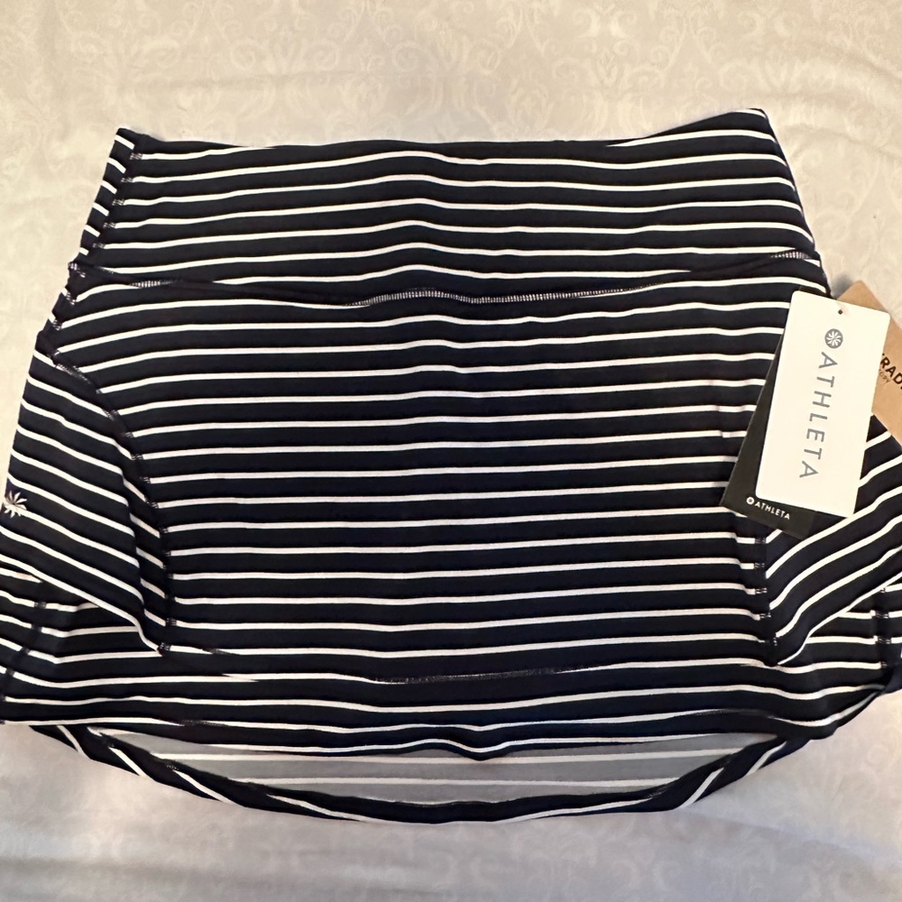 NWT Athleta navy stripe stealth skort
